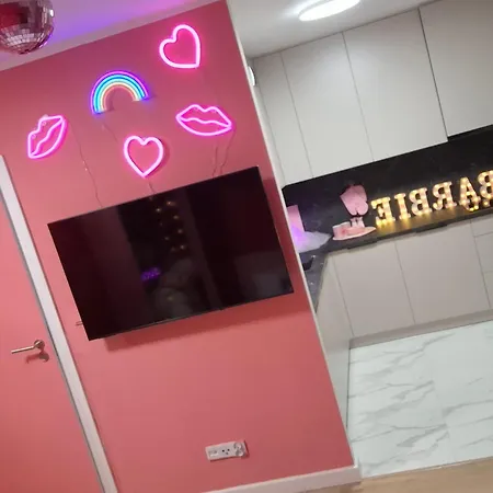 Pink Bdsm Apartment Lalka Milosci Apartman