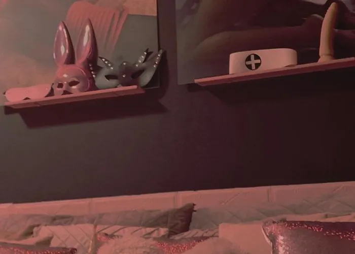 Pink Bdsm Apartment Lalka Milosci * Wrocław