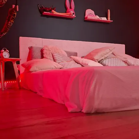 Apartmán Pink Bdsm Apartment Lalka Milosci