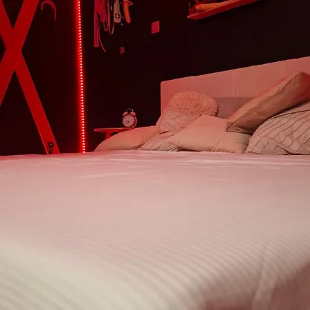 Pink Bdsm Apartment Lalka Milosci Apartamento Wrocław