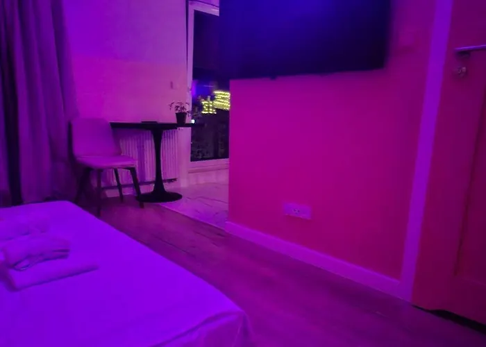 Pink Bdsm Apartment Lalka Milosci Apartment