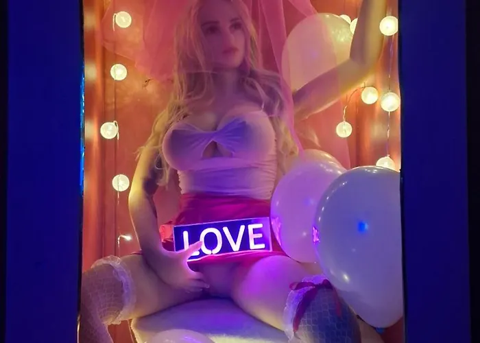 Pink Bdsm Apartment Lalka Milosci Wroclaw