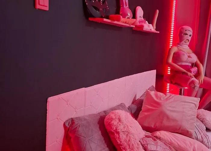 Pink Bdsm Apartment Lalka Milosci